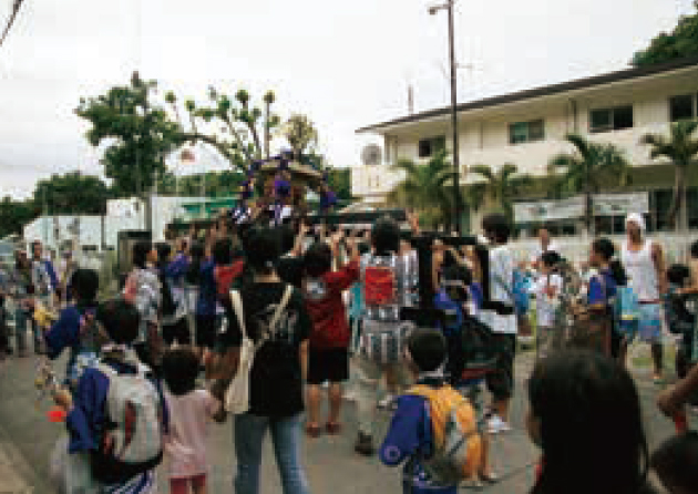 11月23日<br />
月ヶ岡神社例大祭